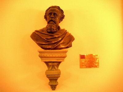 senyor bust