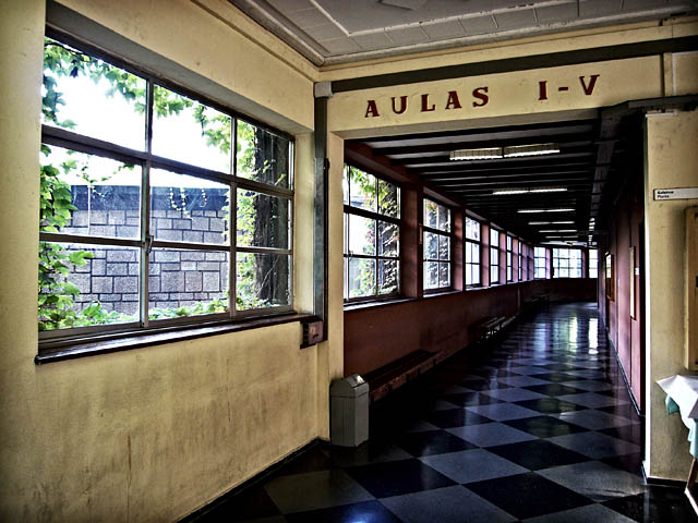 baldiri : aulas i-v : BALDIRI07112301.jpg
