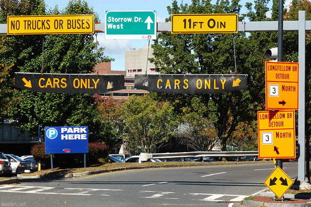baldiri : cars only